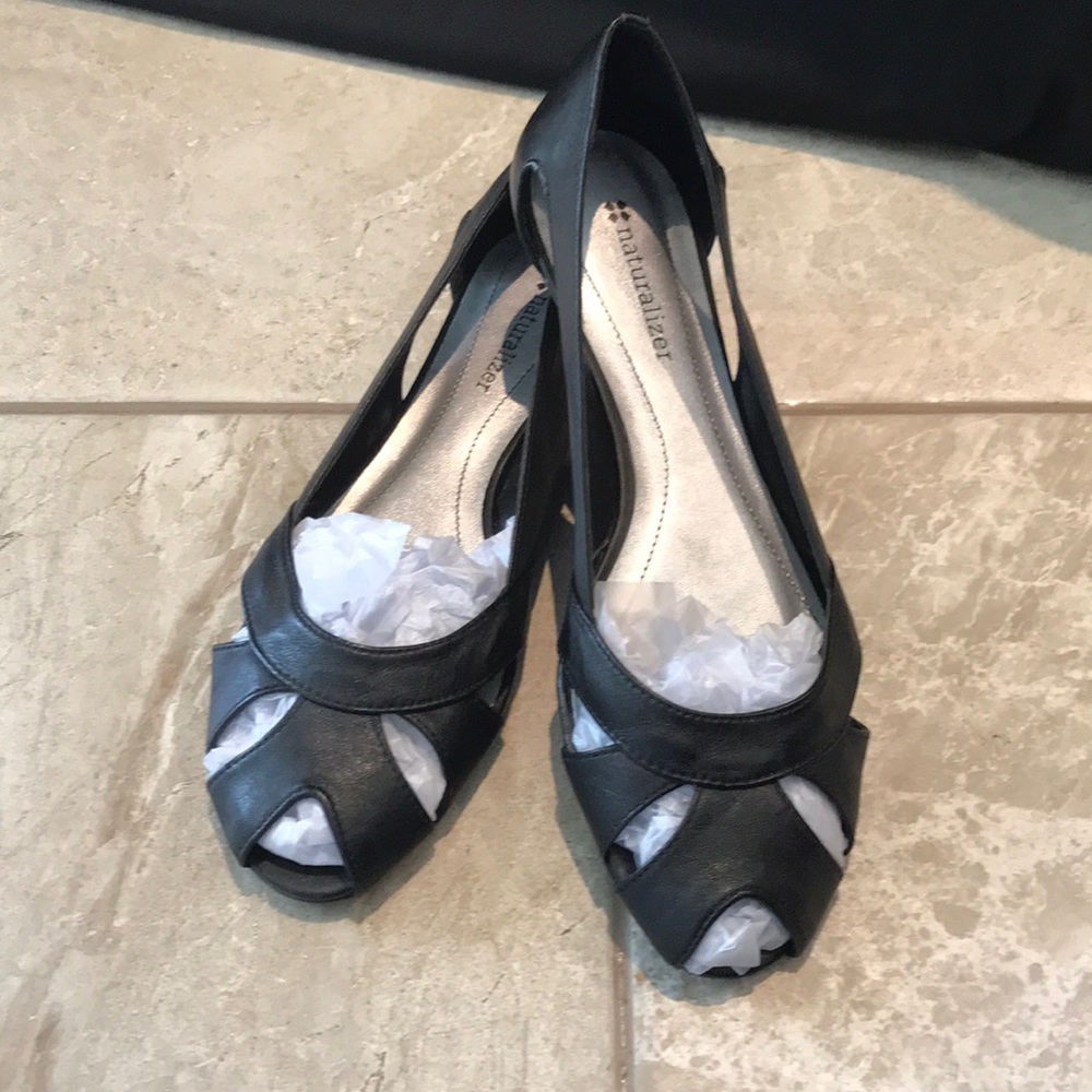 Naturlizer Peep Toe Cut Out Summer Flats, Black